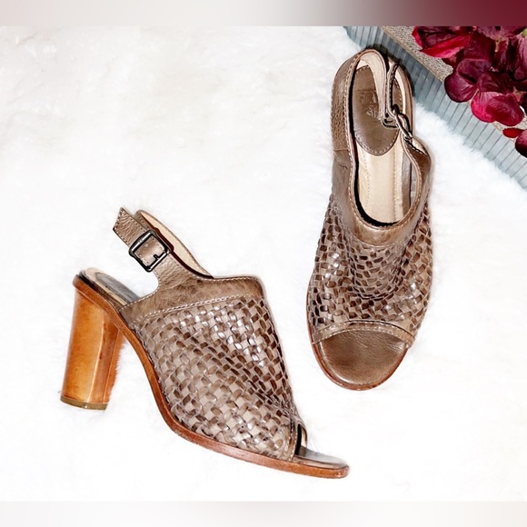 FRYE Sofia Woven Sling Heel - Picture 3 of 7